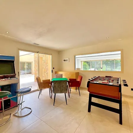 Etoile De Dan, Luxe Et Loisirs Au Coeur Du Gard Villa